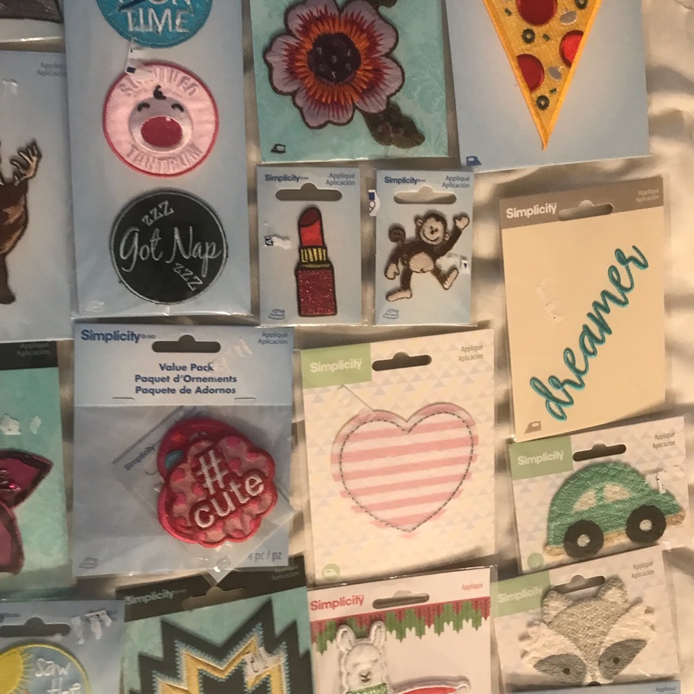 Lot 50 simplicity Assorted Iron-On Patches – Multicolor Decorative Appliqués - Picture 6 of 9